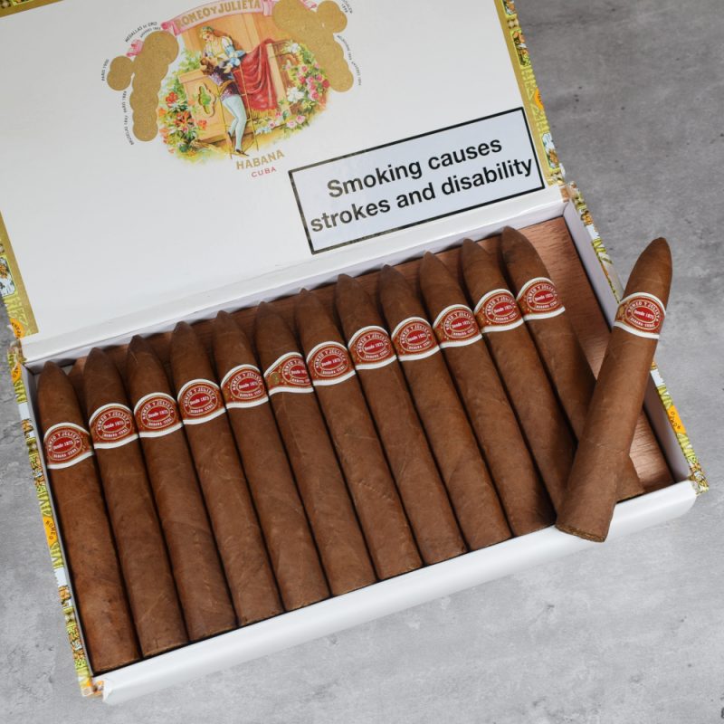 Romeo y Julieta Cedros de Luxe No. 2 Cigar - Box of 25 - Image 3
